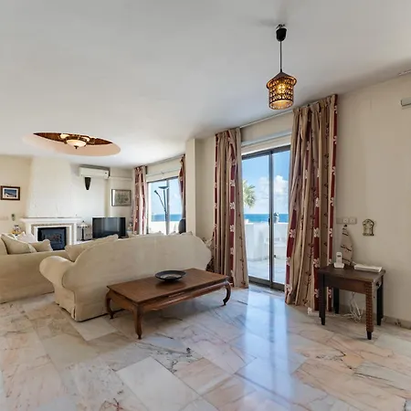 Ct 262 - Faro's Flamingo Views - Beachfront Apartment- Cala De Mijas