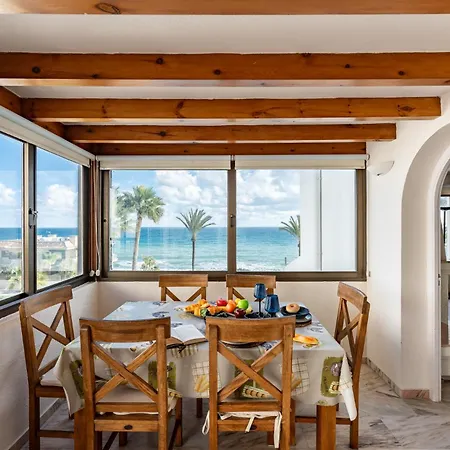 Ct 262 - Faro's Flamingo Views - Beachfront Apartment- Cala De Mijas *
