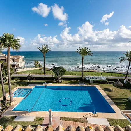 Ct 262 - Faro's Flamingo Views - Beachfront Apartment- Cala De Mijas