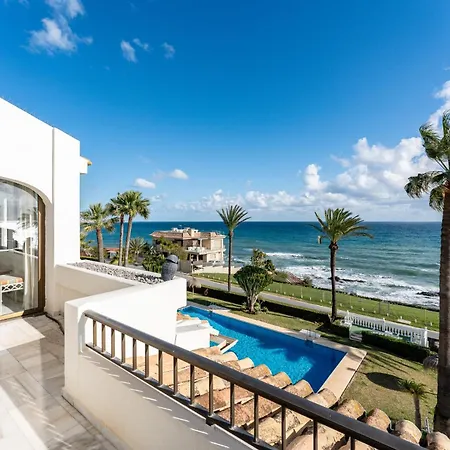 Apartment Ct 262 - Faro's Flamingo Views - Beachfront Apartment- Cala De Mijas *